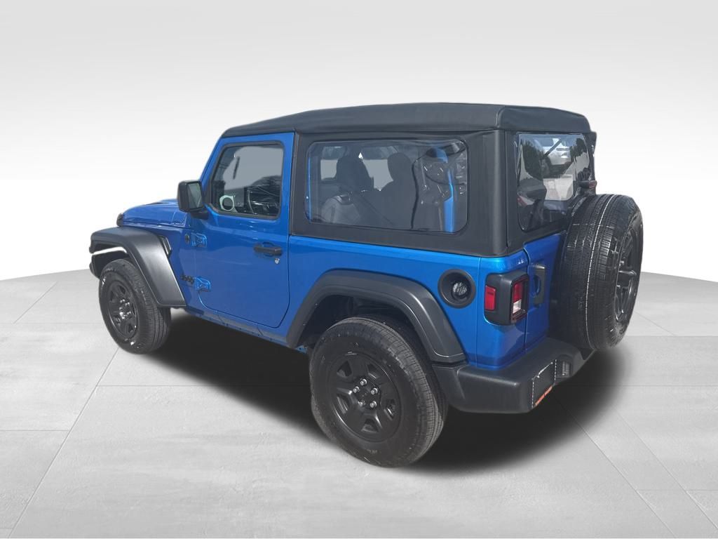 2025 Jeep Wrangler Sport photo 2