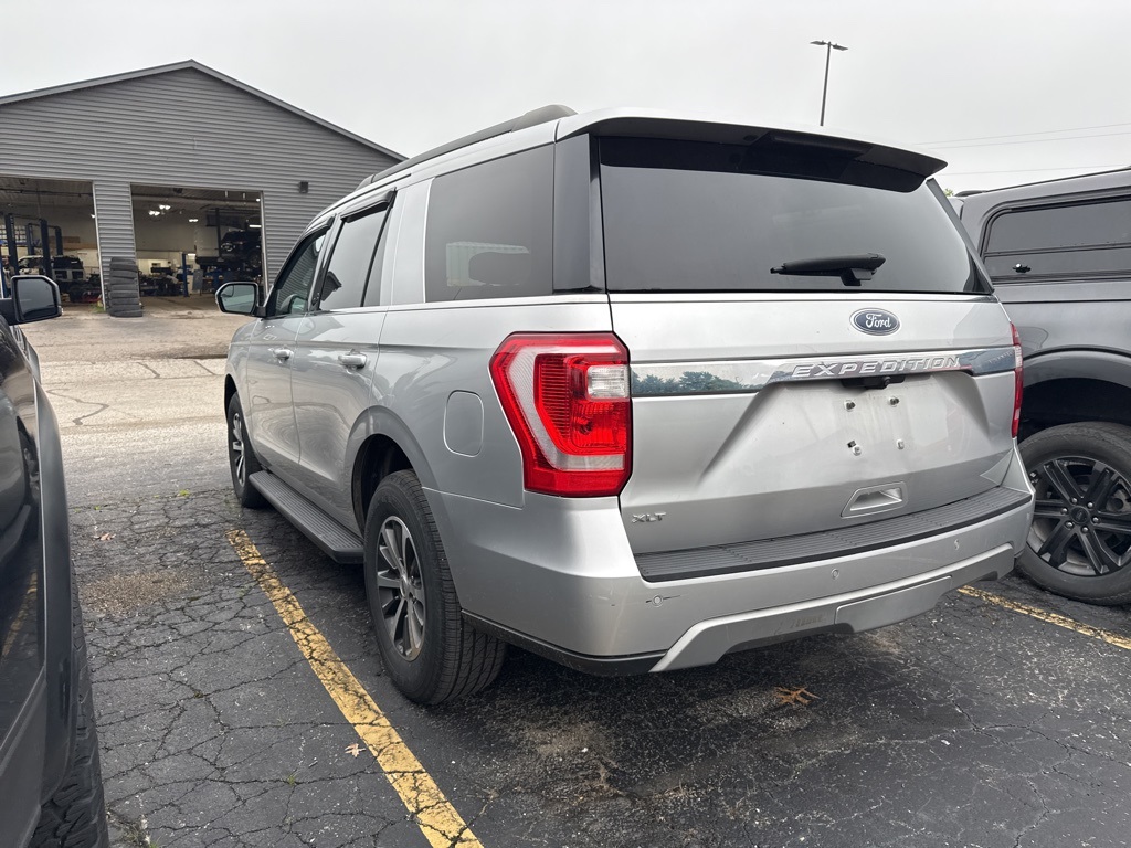 2019 Ford Expedition XLT photo 4