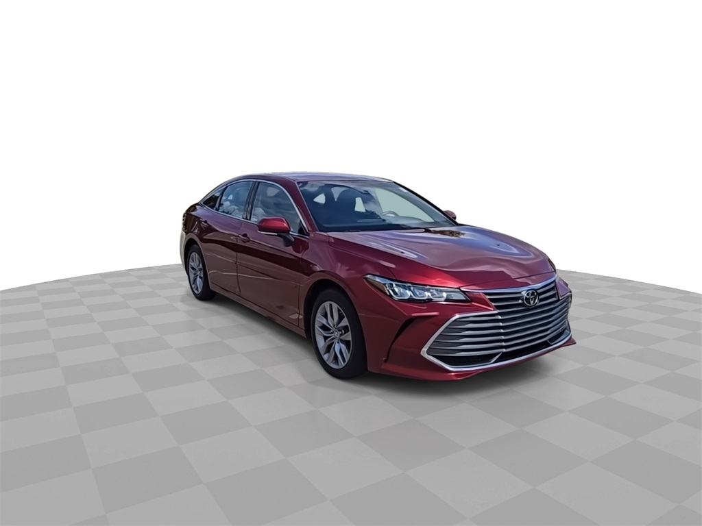 2021 Toyota Avalon XLE photo 2