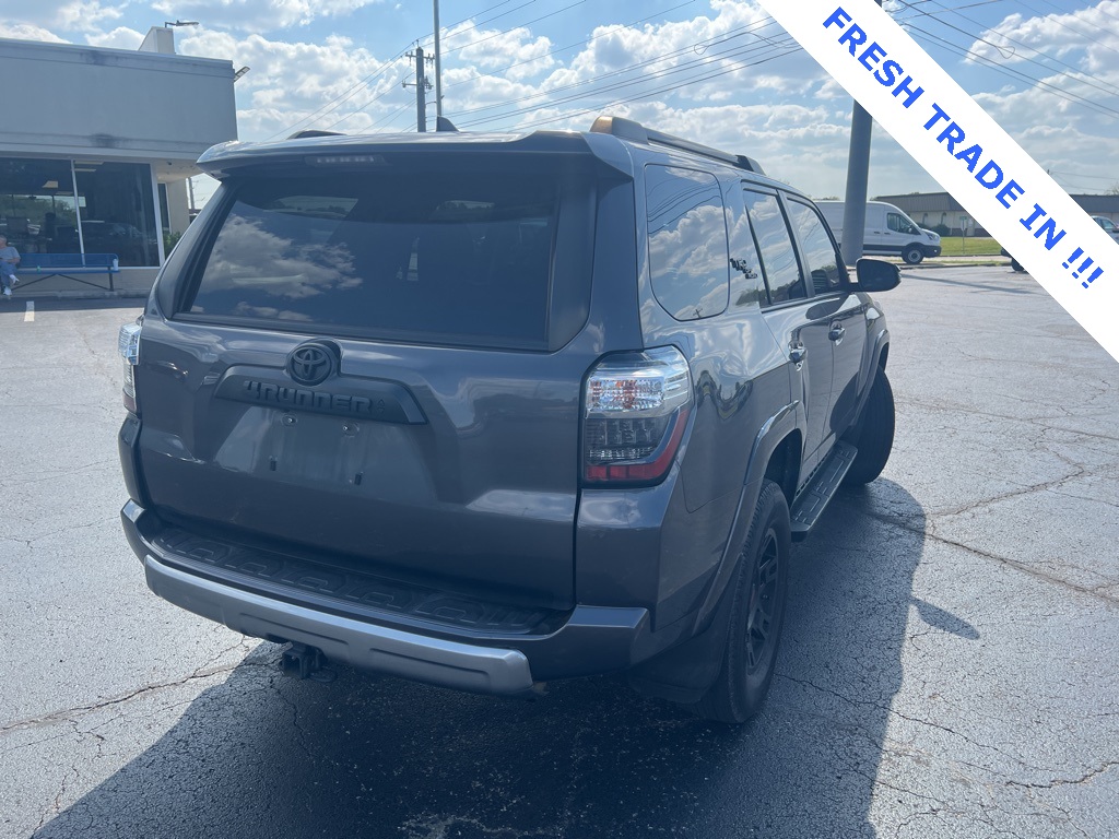 2021 Toyota 4Runner TRD Off-Road Premium photo 3