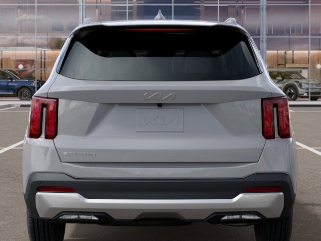 Used 2024 Wolf Gray Kia S image 13