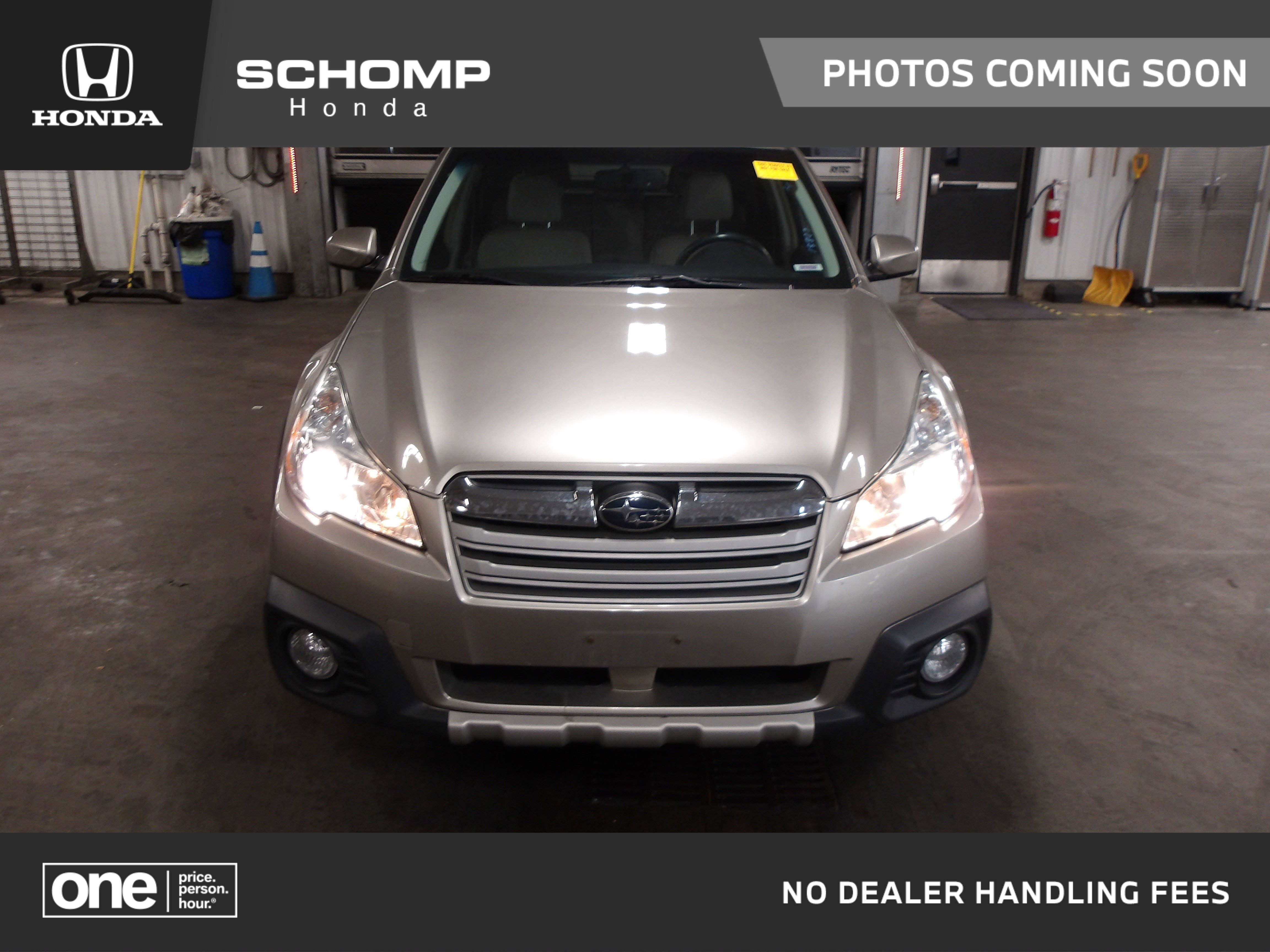 2014 Subaru Outback 2.5i Limited's photo