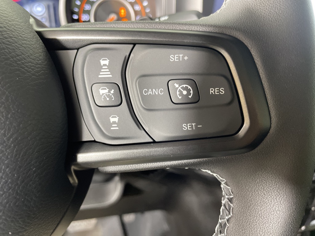 2025 Jeep Wrangler Rubicon X photo 22