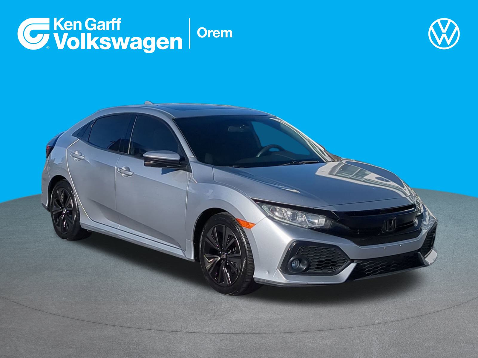 2018 Honda Civic Hatchback EX's photo