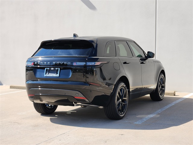 2026 Land Rover Range Rover Velar SE photo 4