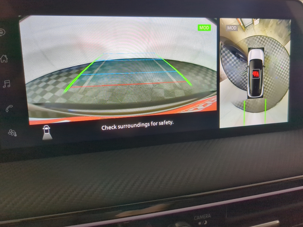 2025 Nissan Kicks SR photo 21