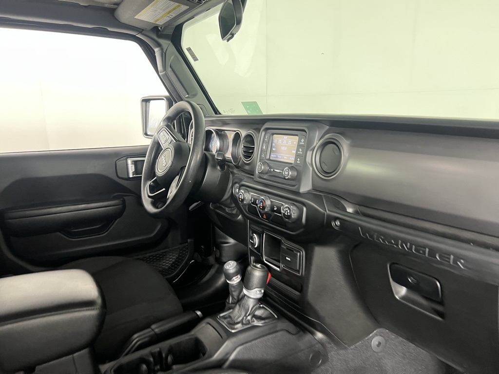 2021 Jeep Wrangler Unlimited Willys photo 26