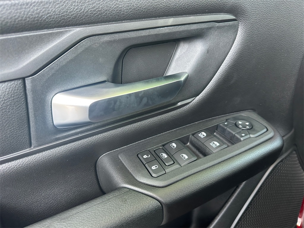 2025 Ram 1500 Tradesman photo 26