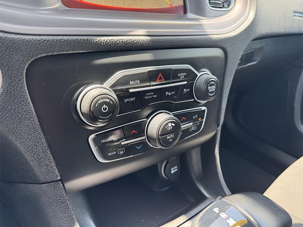 2023 Dodge Charger GT photo 18