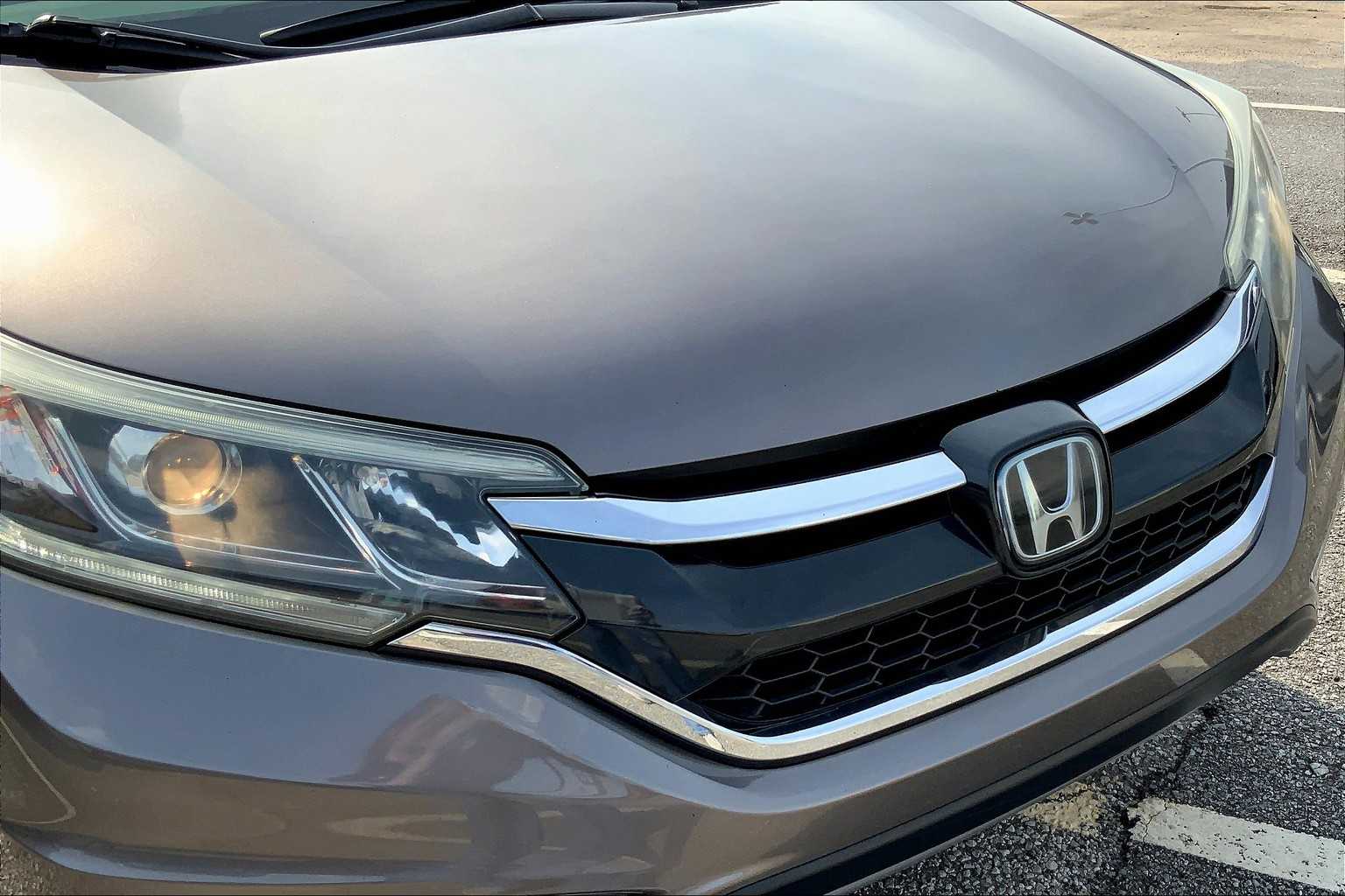 2016 Honda CR-V Touring photo 28