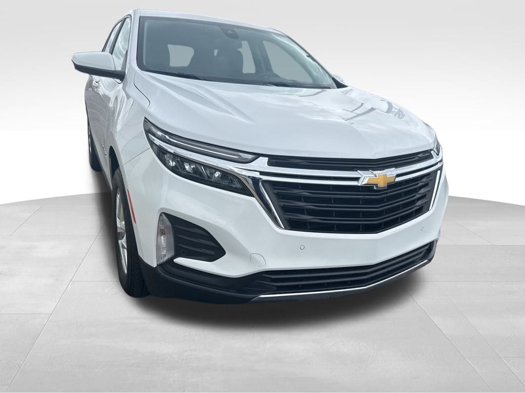 2023 Chevrolet Equinox LT photo 4