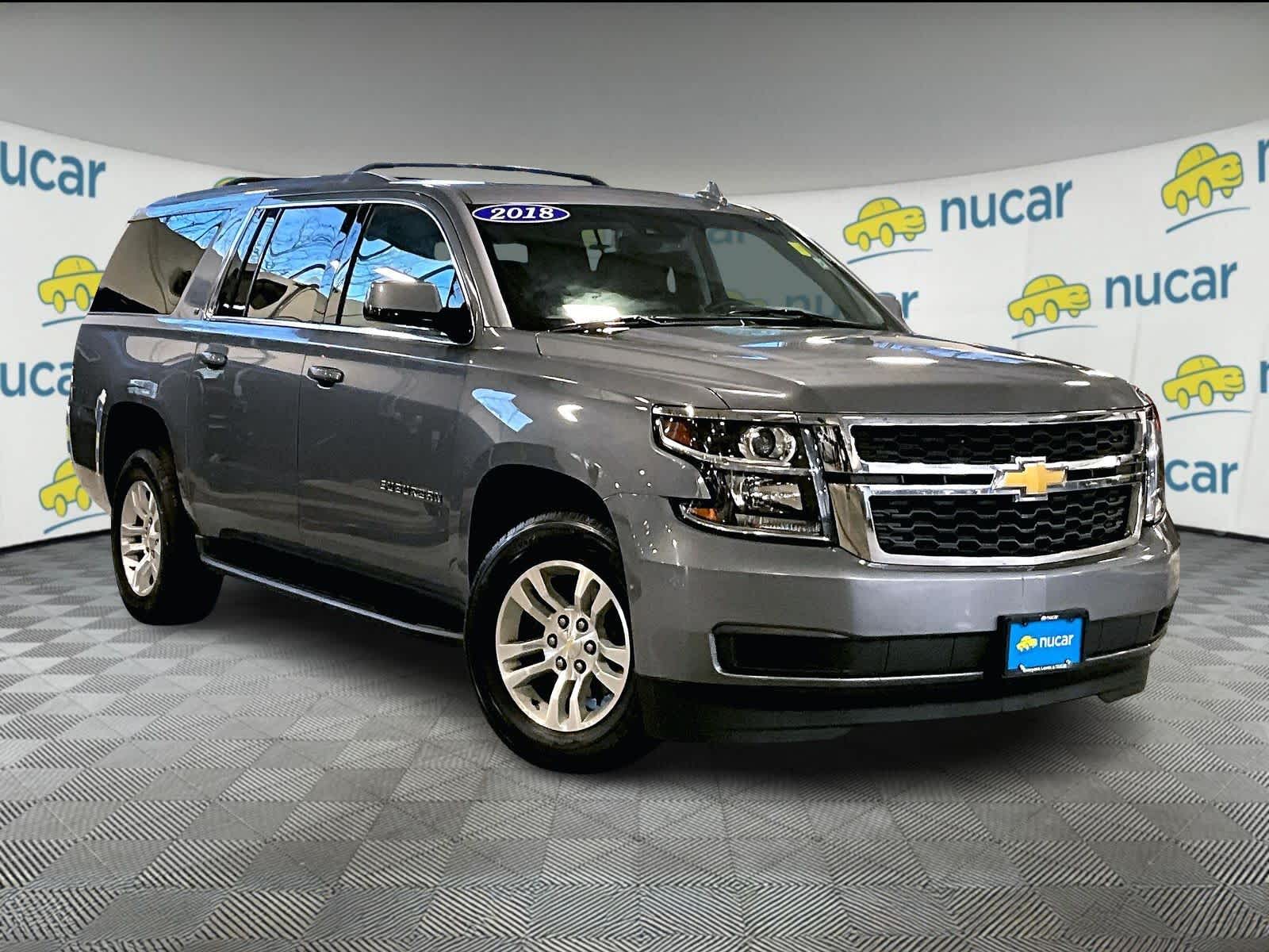 2018 Chevrolet Suburban LT's photo