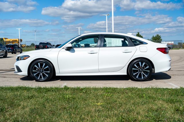 2024 Honda Civic EX photo 4