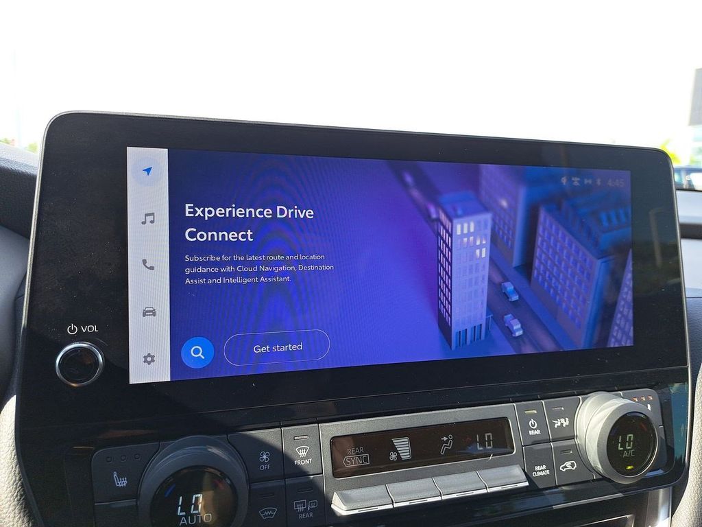 2024 Toyota Grand Highlander XLE photo 22