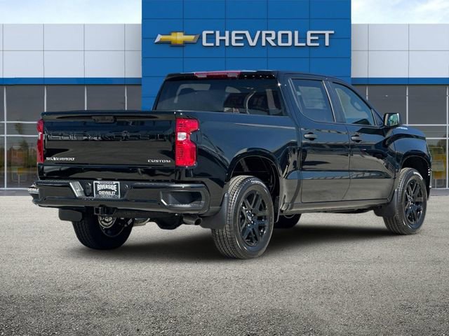 2025 Chevrolet Silverado 1500 Custom photo 4