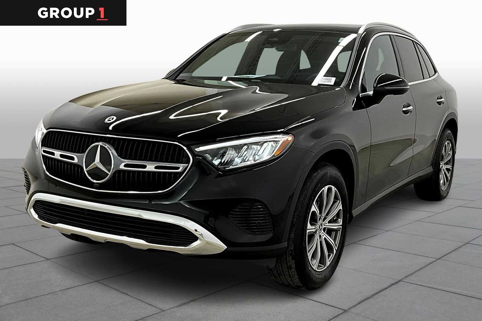 2026 Mercedes-Benz GLC Base's photo