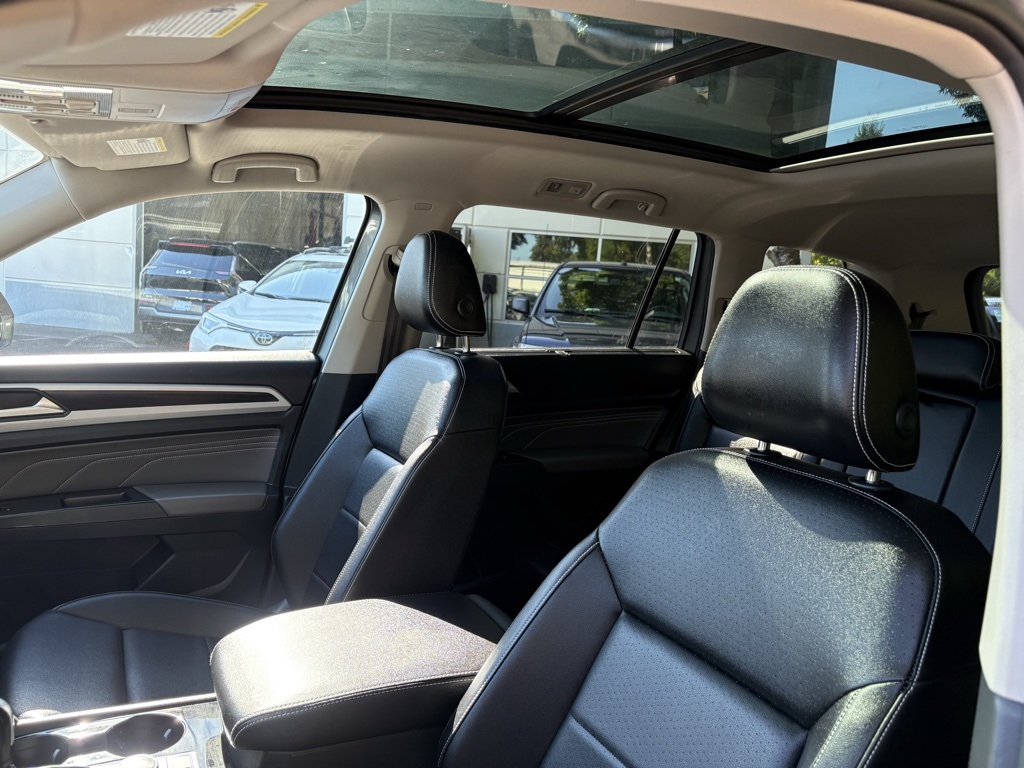 2022 Volkswagen Atlas V6 SE Technology photo 14
