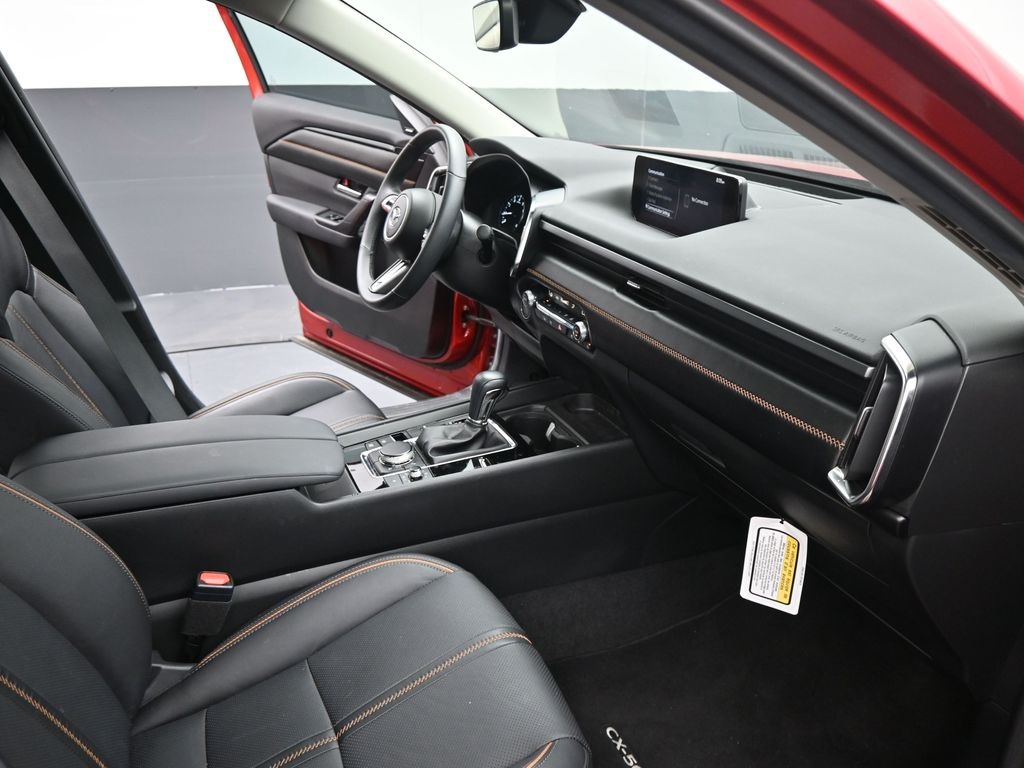 2024 Mazda CX-50 2.5 Premium Plus photo 2
