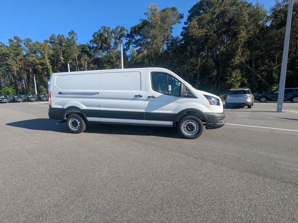 2025 Ford Transit photo 3