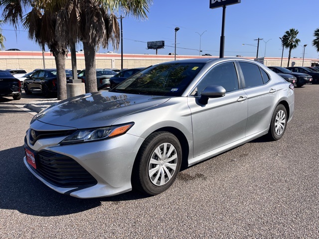 2020 Toyota Camry L photo 3