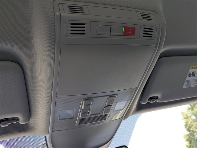 2024 Volkswagen Taos S photo 21