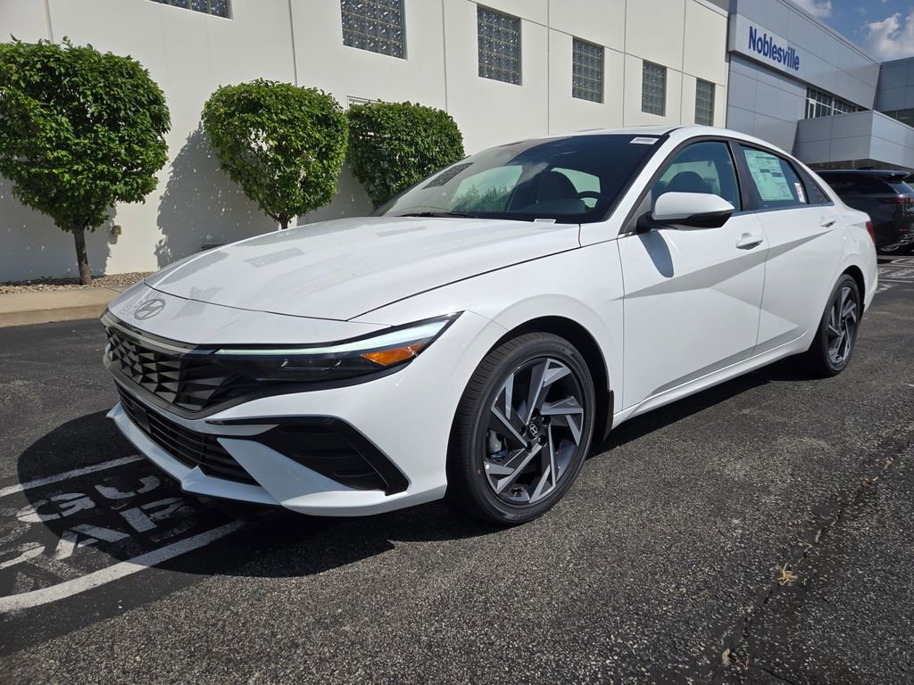 2025 Hyundai Elantra Hybrid Limited photo 2