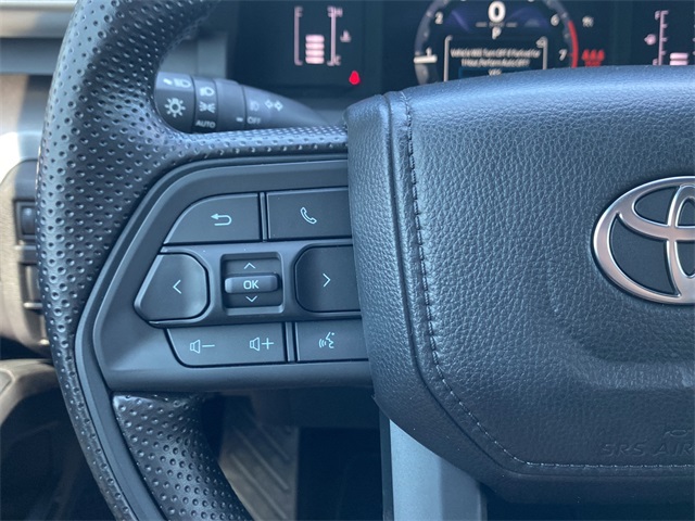 2025 Toyota Tacoma SR5 4x4 Double Cab photo 18