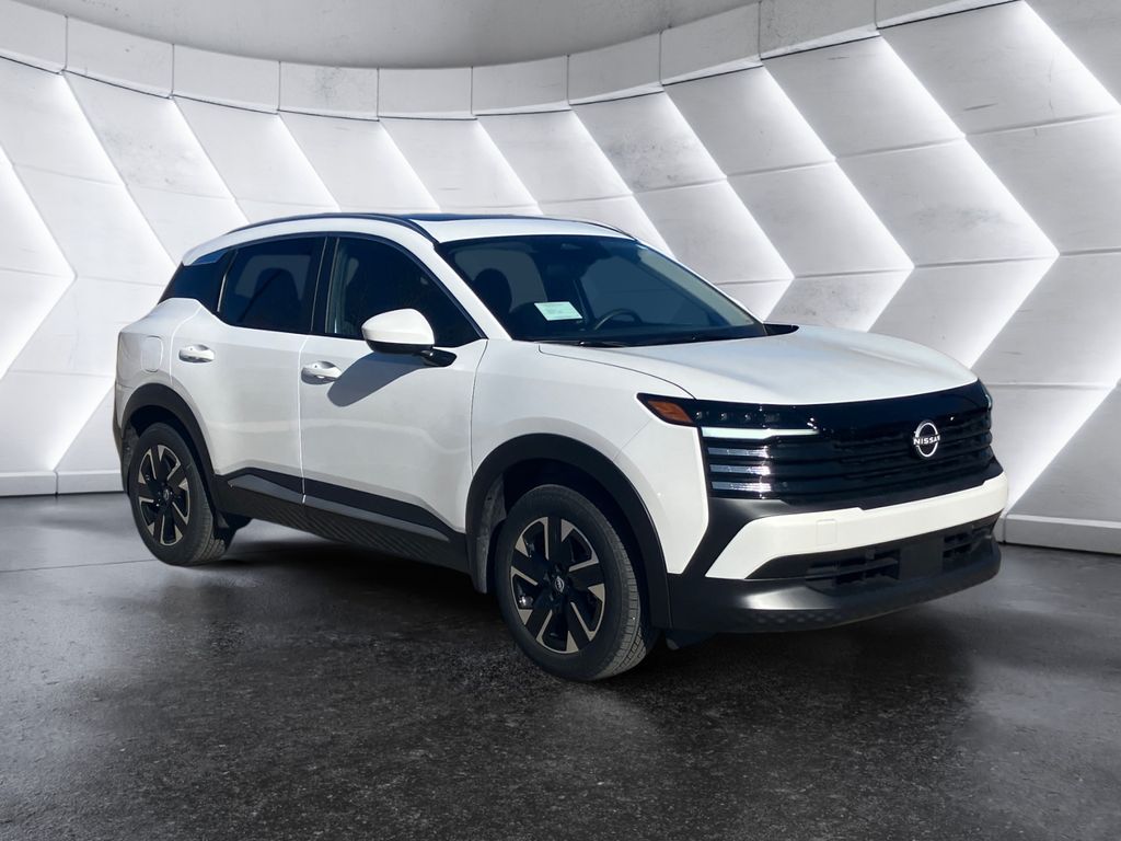 2025 Nissan Kicks SV's photo