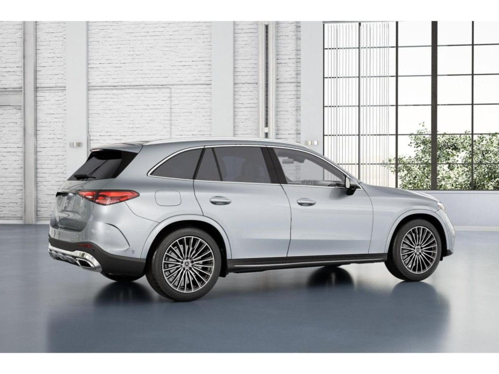 2026 Mercedes Benz GLC 300 photo 18