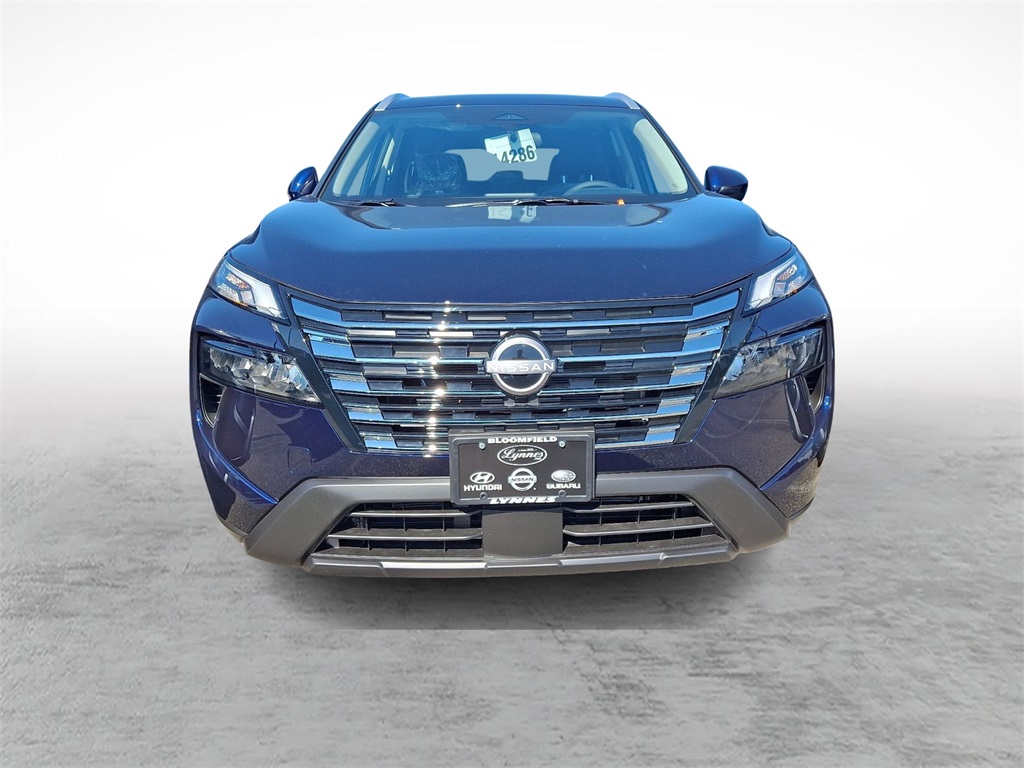 2026 Nissan Rogue SV photo 2