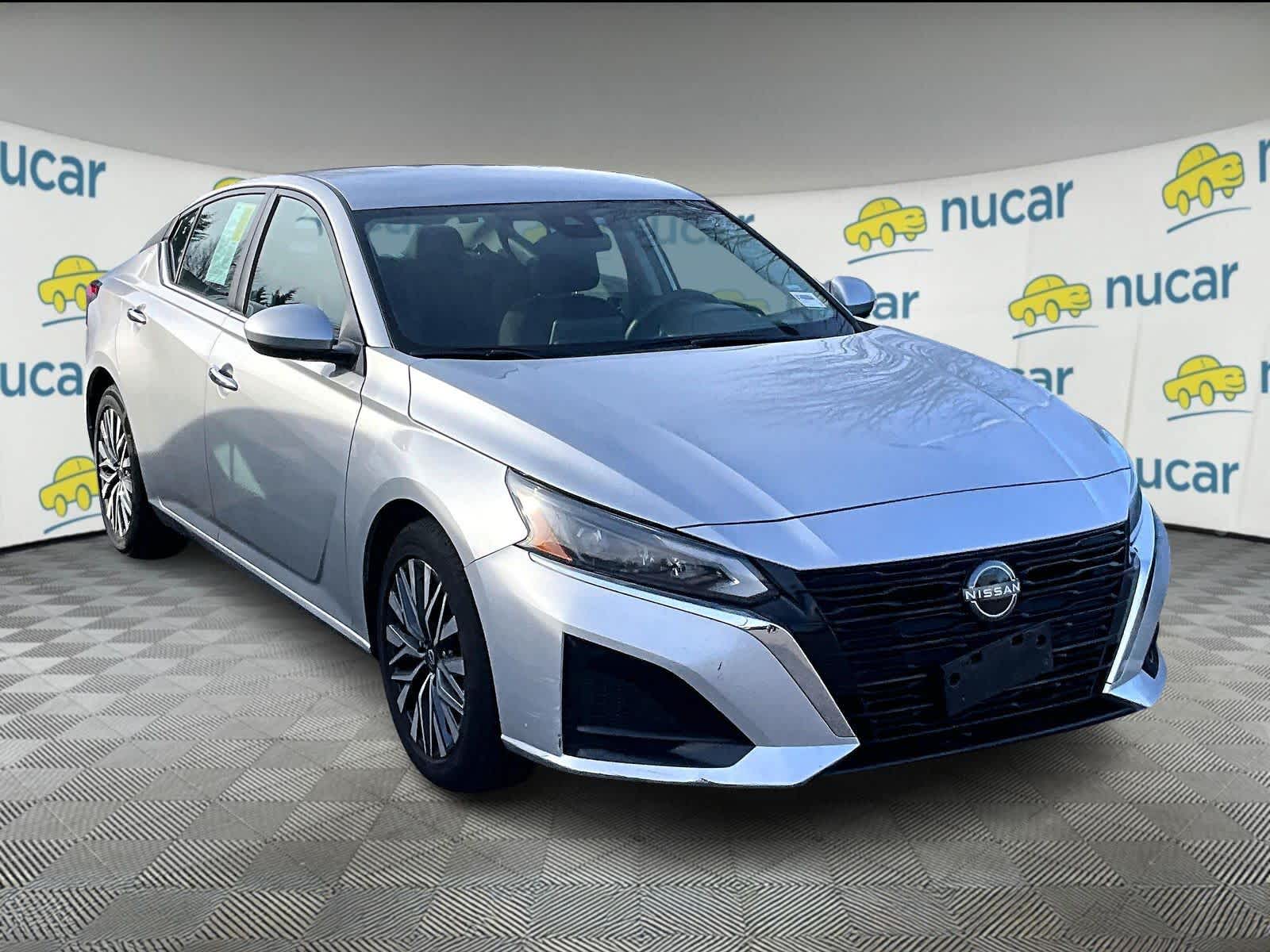 2023 Nissan Altima SV's photo