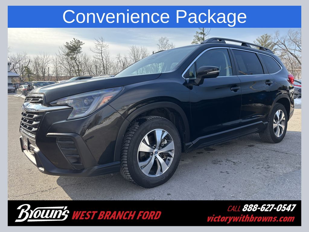 2023 Subaru Ascent Premium's photo