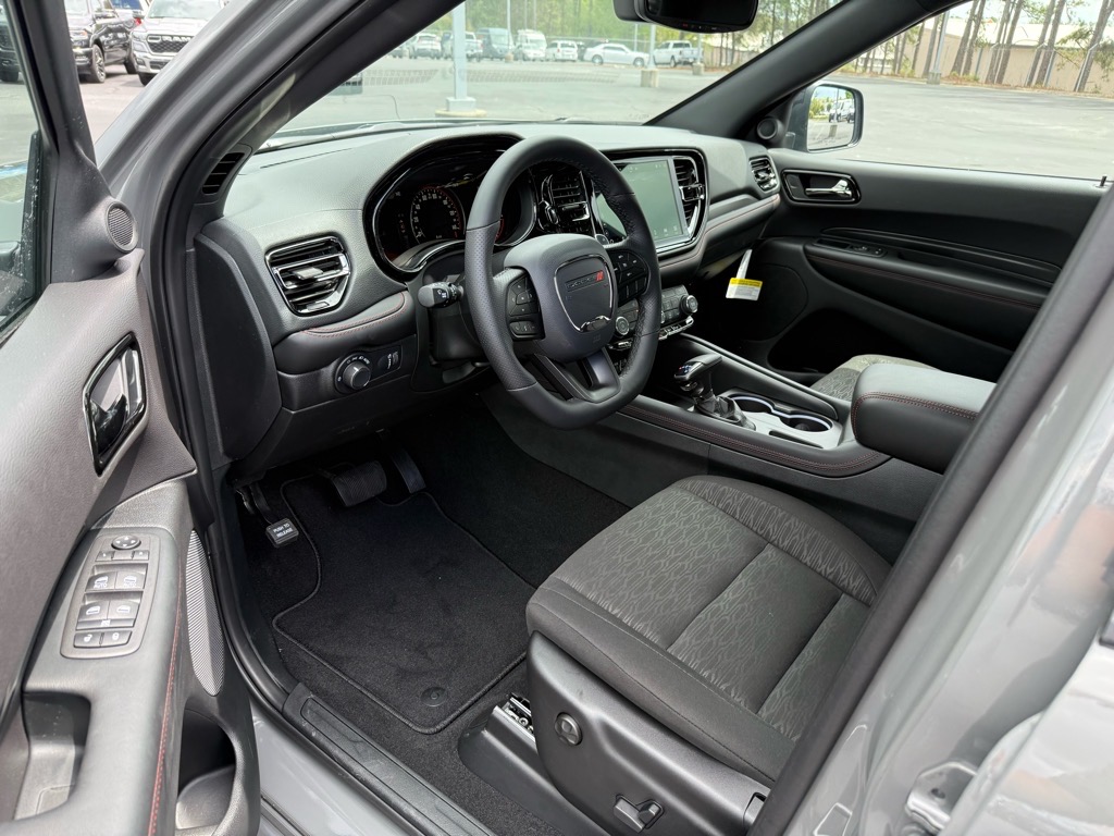 2025 Dodge Durango GT photo 4