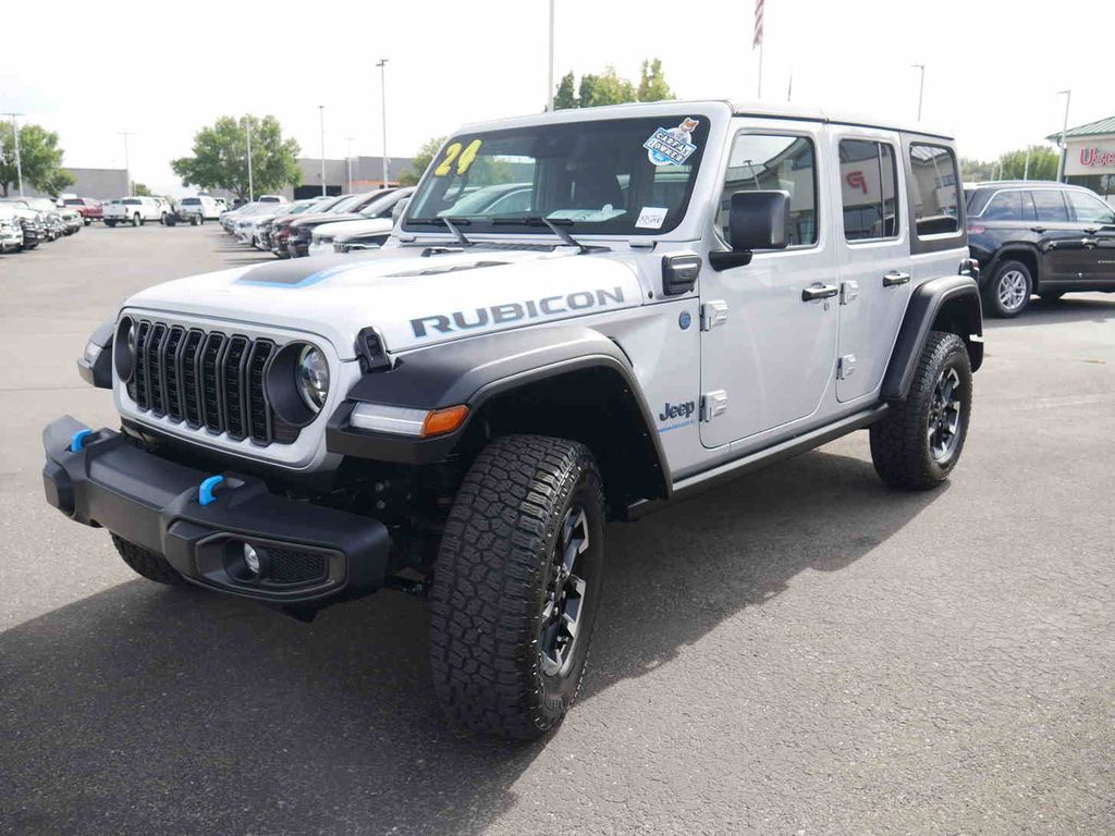 2024 Jeep Wrangler Rubicon 4xe photo 3