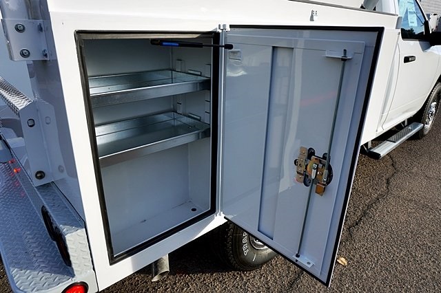 New 2024 Bright White Clear-Coat Exterior Paint RAM Tradesman image 14