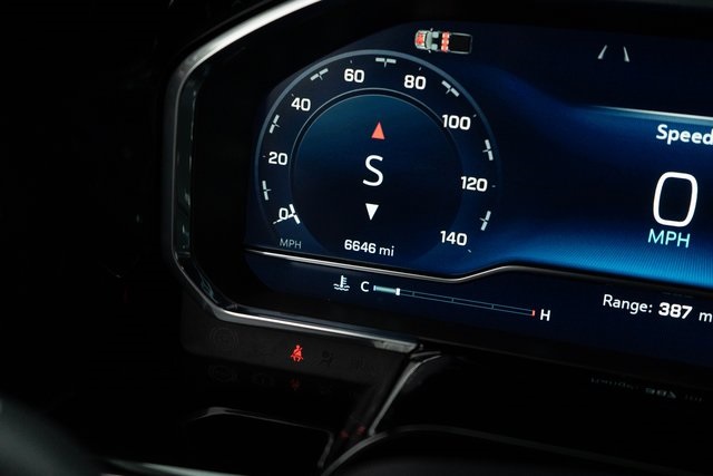 2024 Chevrolet Silverado 1500 LT photo 27