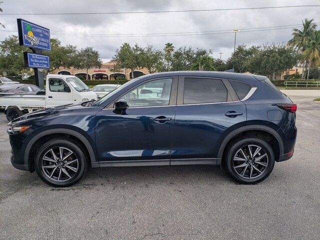 2018 Mazda CX-5 Touring photo 3