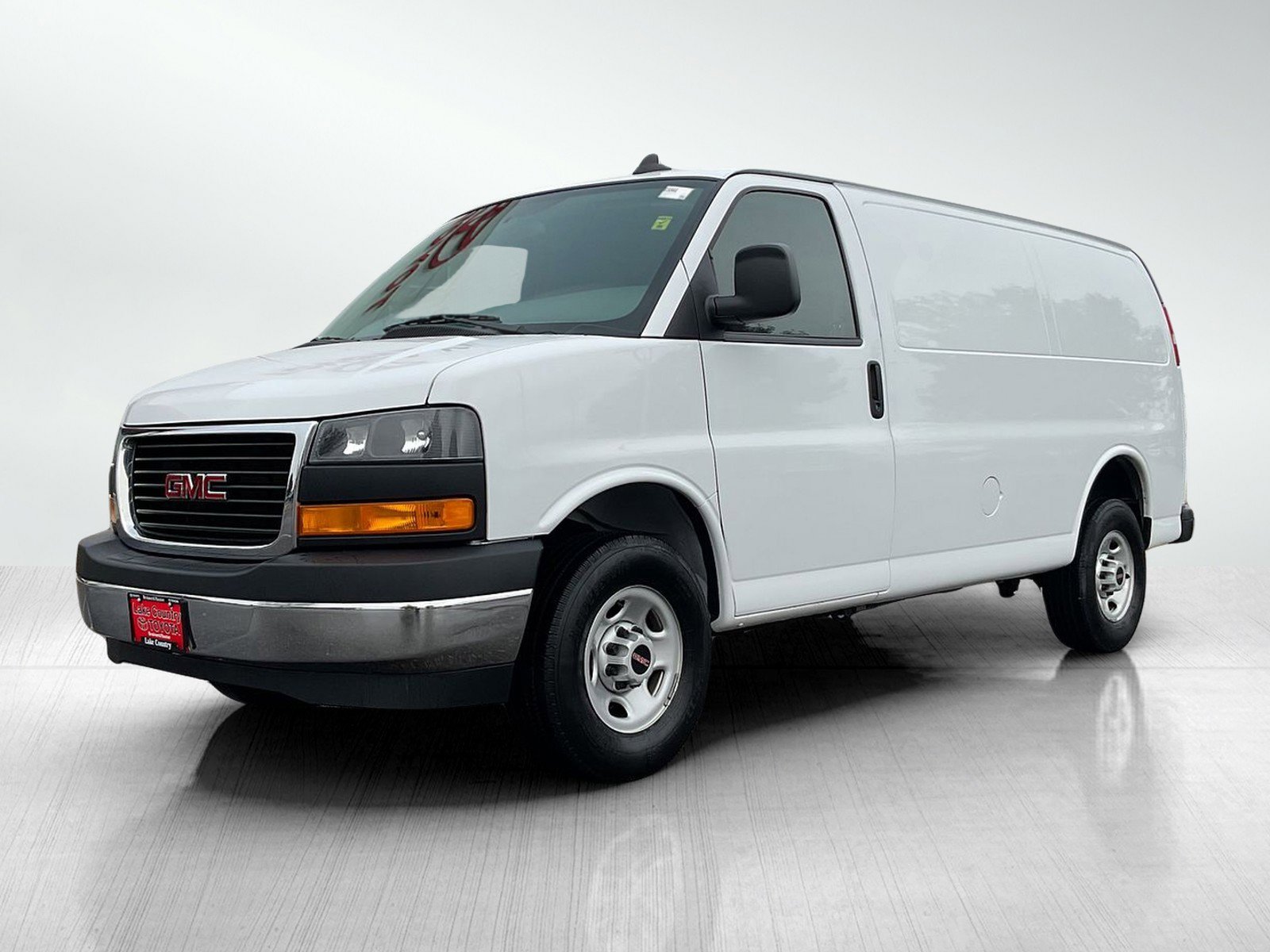 2023 GMC Savana Cargo 1WT