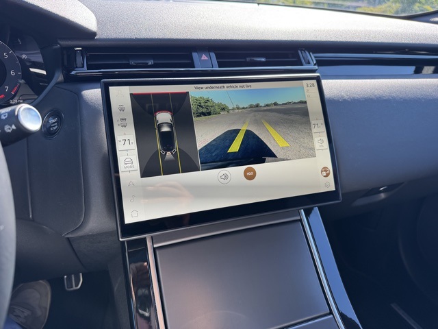 2024 Land Rover Range Rover Velar SE photo 17