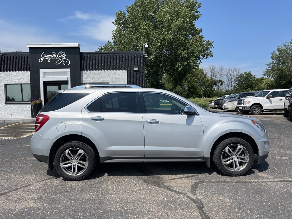 2017 Chevrolet Equinox Premier photo 2
