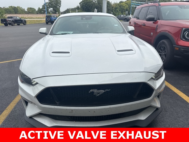 2022 Ford Mustang GT Premium photo 13