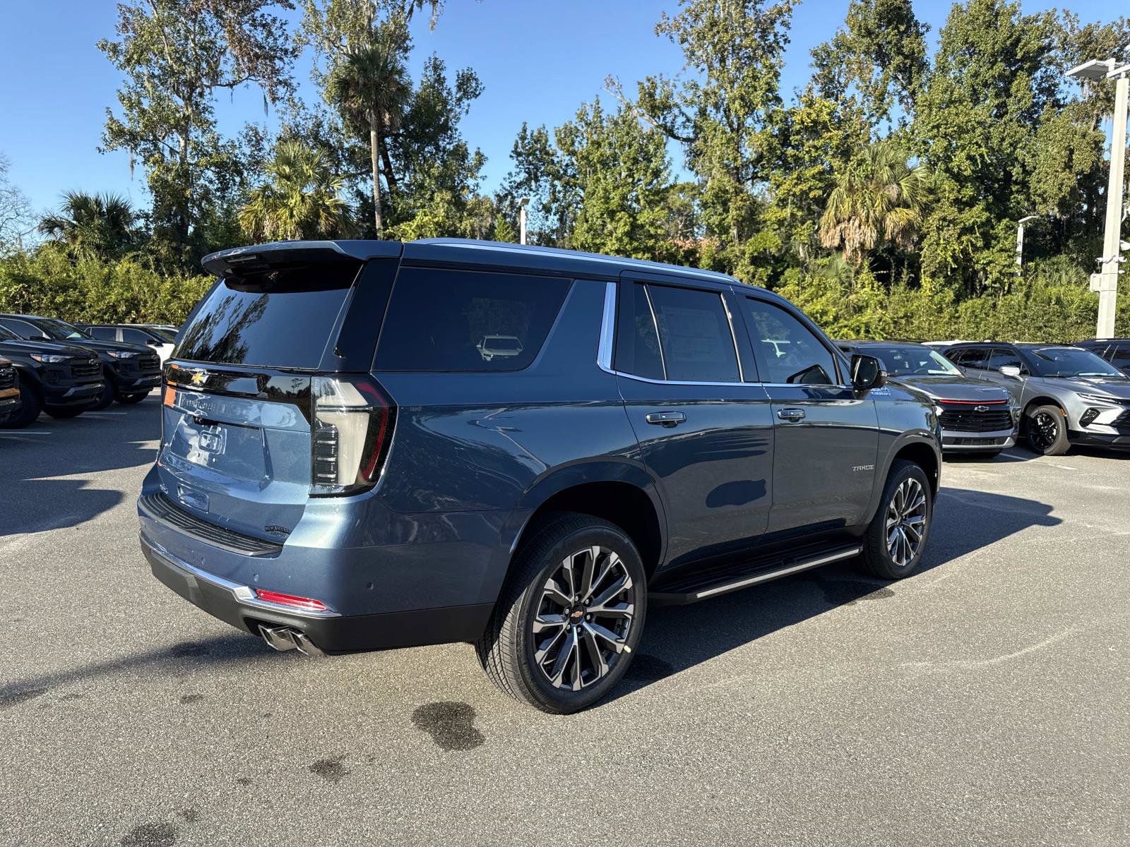 2026 Chevrolet Tahoe High Country photo 2