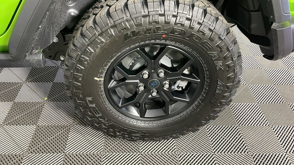 2025 Jeep Wrangler Willys 4xe photo 33