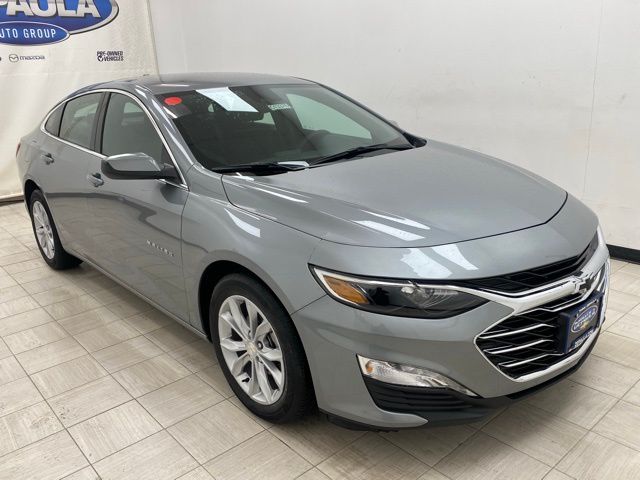 2025 Chevrolet Malibu 1LT's photo