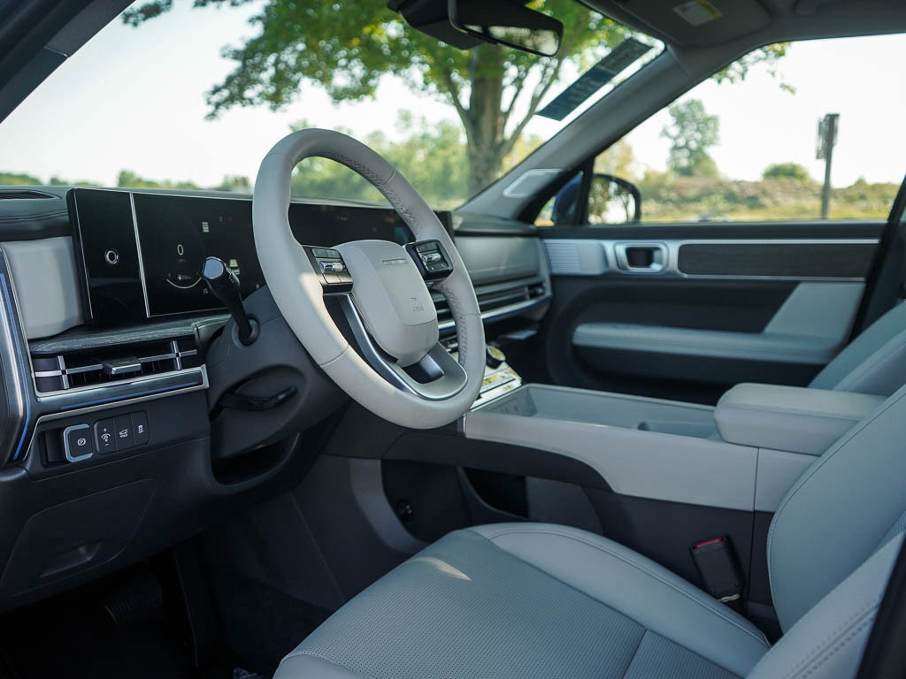 2026 Hyundai Santa Fe Limited photo 17