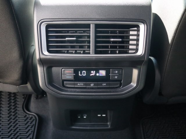 2026 Volkswagen Atlas SE Technology photo 26