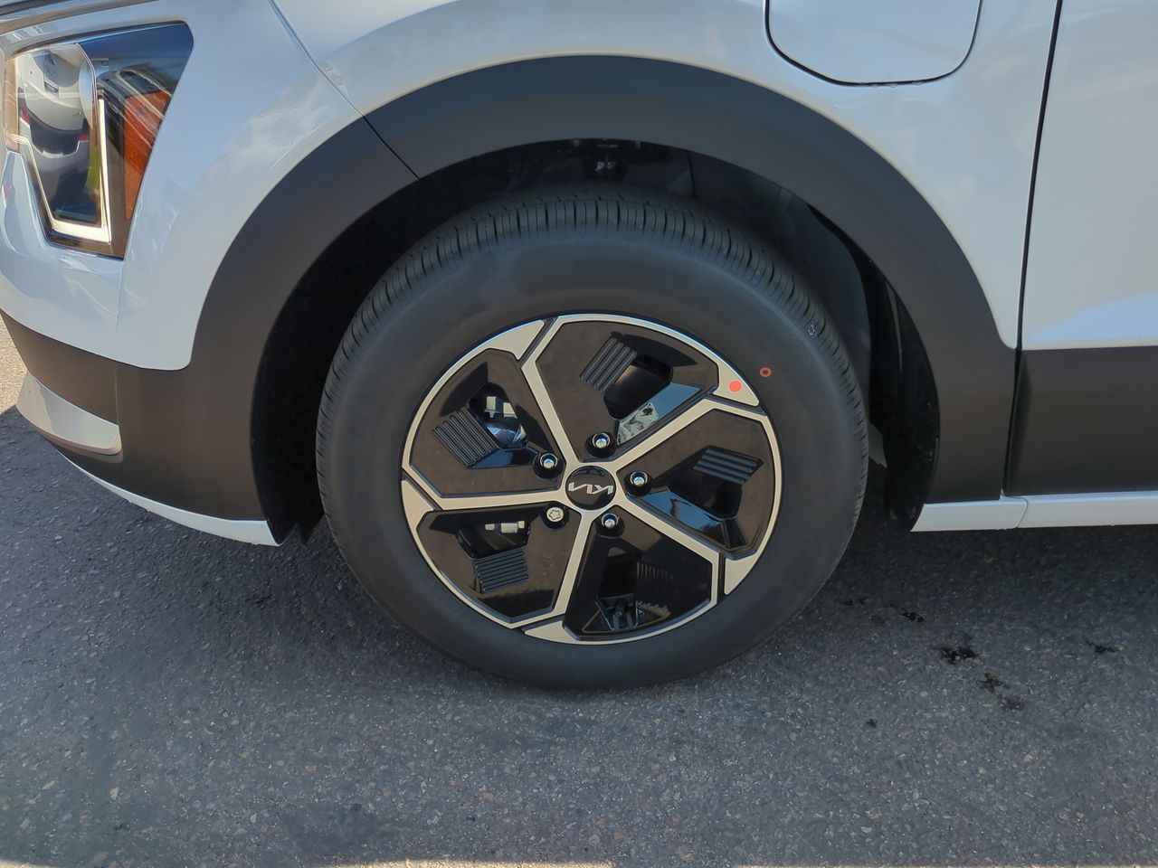 2025 Kia Niro Plug-In Hybrid EX photo 25