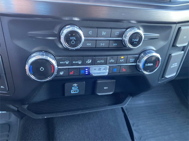 2023 Ford F-250 Lariat photo 25