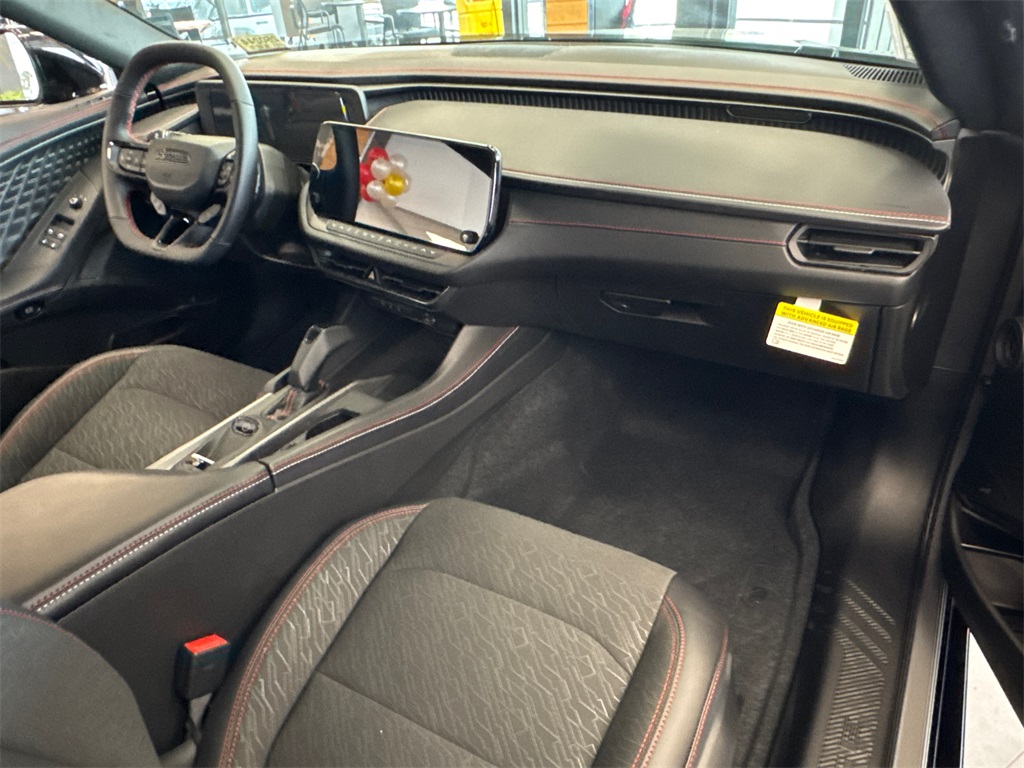 2025 Dodge Charger R/T photo 17