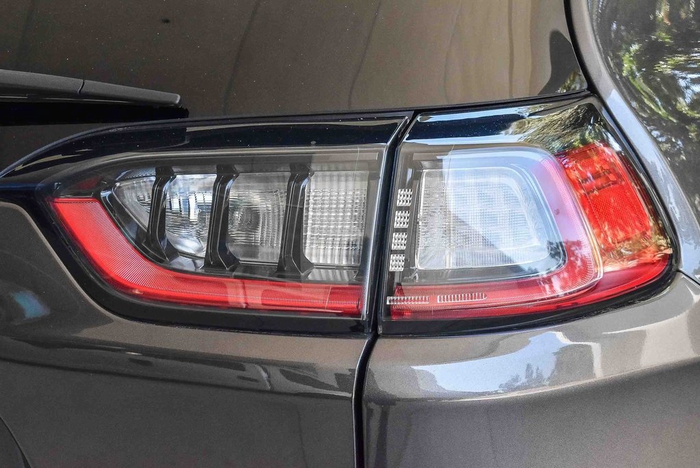 2022 Jeep Cherokee Limited photo 4